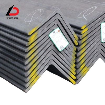 75X75X8mm 70X70X4 60X60 45X45X5 Vorverzinkter Gleichwinkelstahl Geschweißter 1,0mm 2,0mm Winkel Eisenunterstützungsbohrung Stahlwinkel