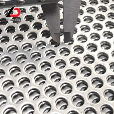 Audio-Lautsprecher 1m X 2m 1.22m X 2.44m Metallperforiertes Netz 1,5 mm 2,0 mm